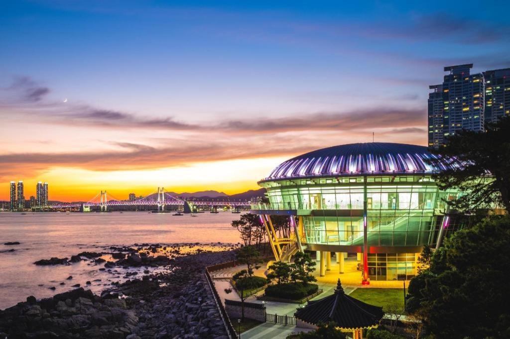 Ambassador Busan Haeundae Exterior foto
